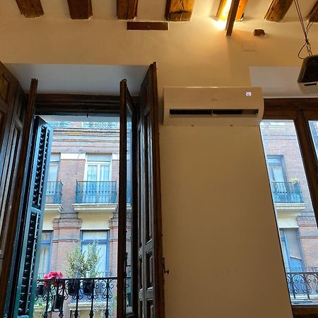 Hortaleza 4, Preciso Estudio En Chueca Junto A La Gran Via De مدريد المظهر الخارجي الصورة