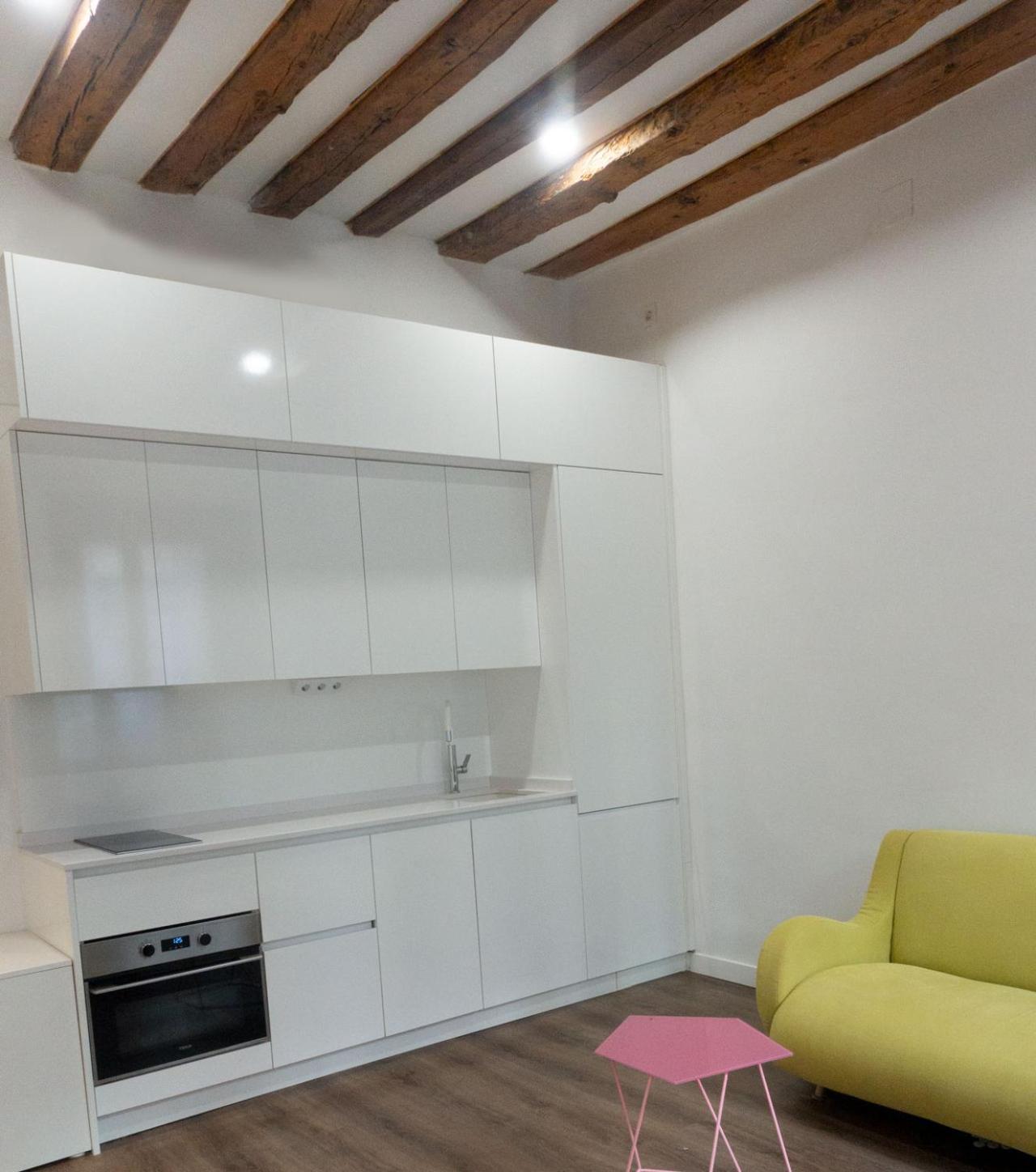 Hortaleza 4, Preciso Estudio En Chueca Junto A La Gran Via De مدريد المظهر الخارجي الصورة