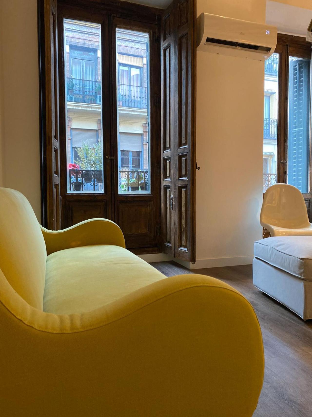 Hortaleza 4, Preciso Estudio En Chueca Junto A La Gran Via De مدريد المظهر الخارجي الصورة